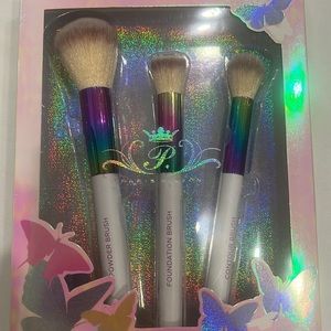 3 Pc contour Brush Set